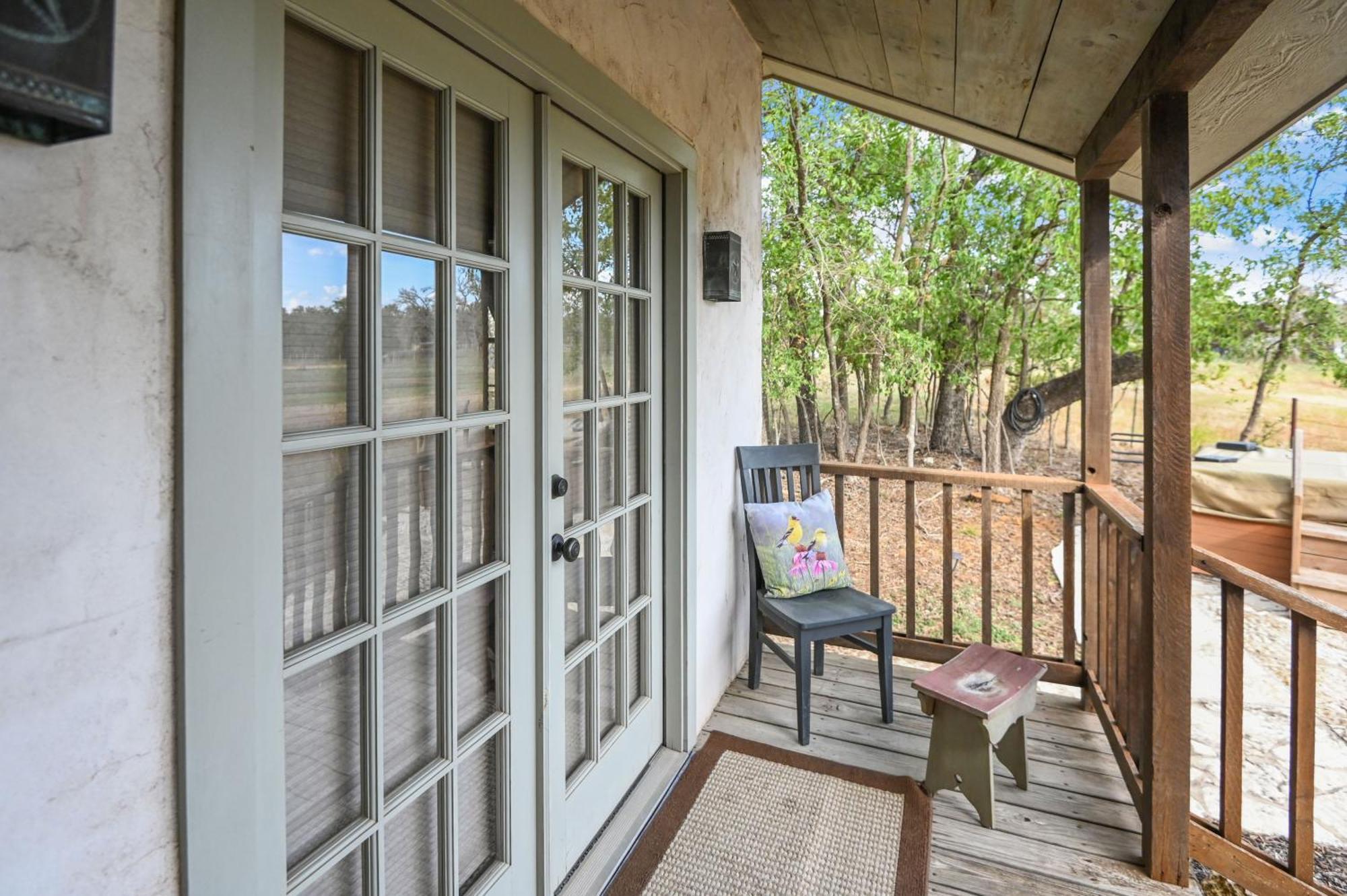 Cabins On Knopp School-Chula Vista Cabin フレデリックスバーグ エクステリア 写真